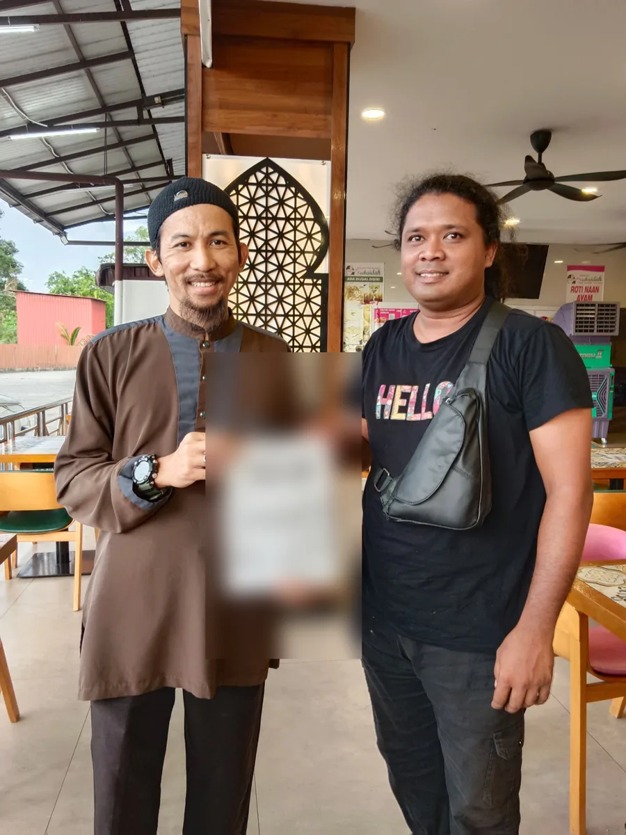 Penyerahan dokumen perkhidmatan kepada pelanggan